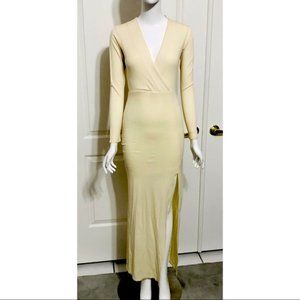 Alice + Olivia Debbie Formal Maxi Dress